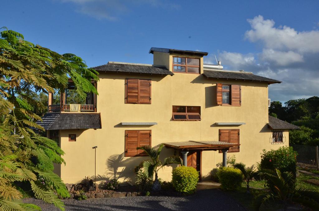 La Maison Soleil Belle Mare Exterior photo